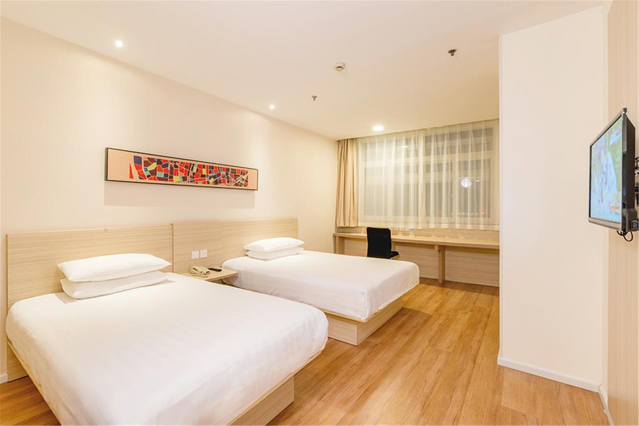 Hanting Hotel Csungsan Kültér fotó